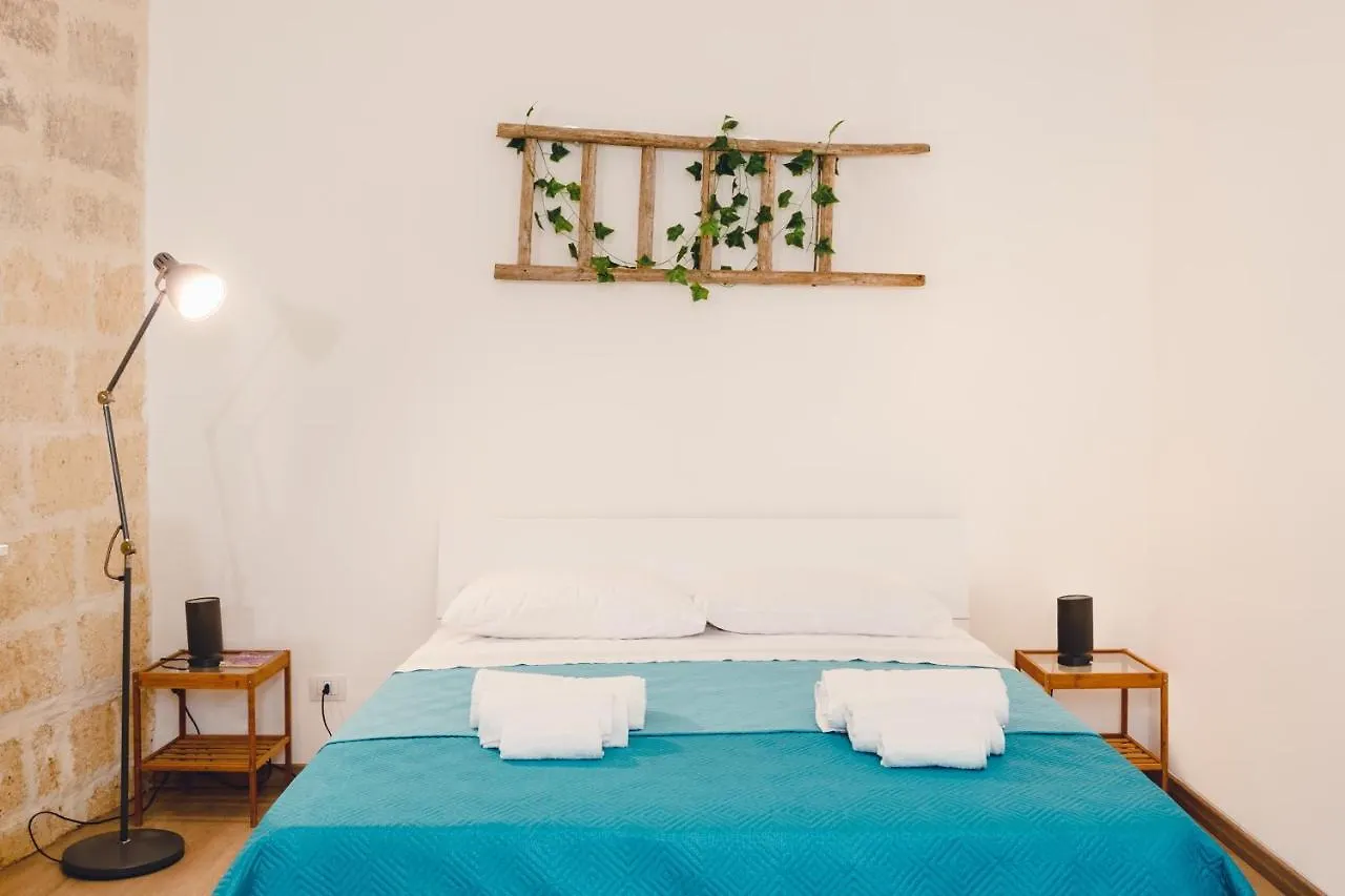 Convivo Apartment Palazzo Galateo Lecce Italien