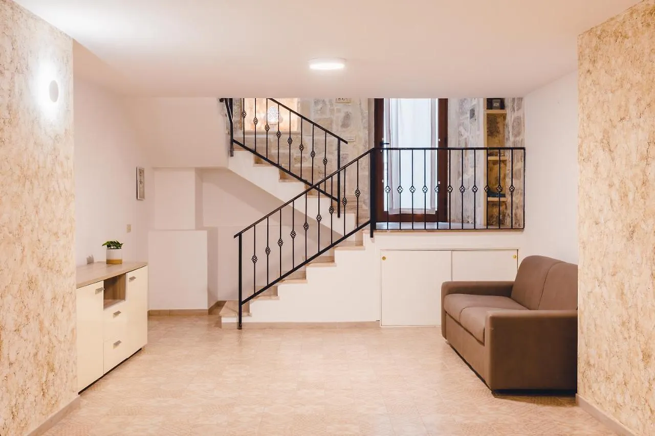 Convivo Apartment Palazzo Galateo Lecce 0*,  Italien